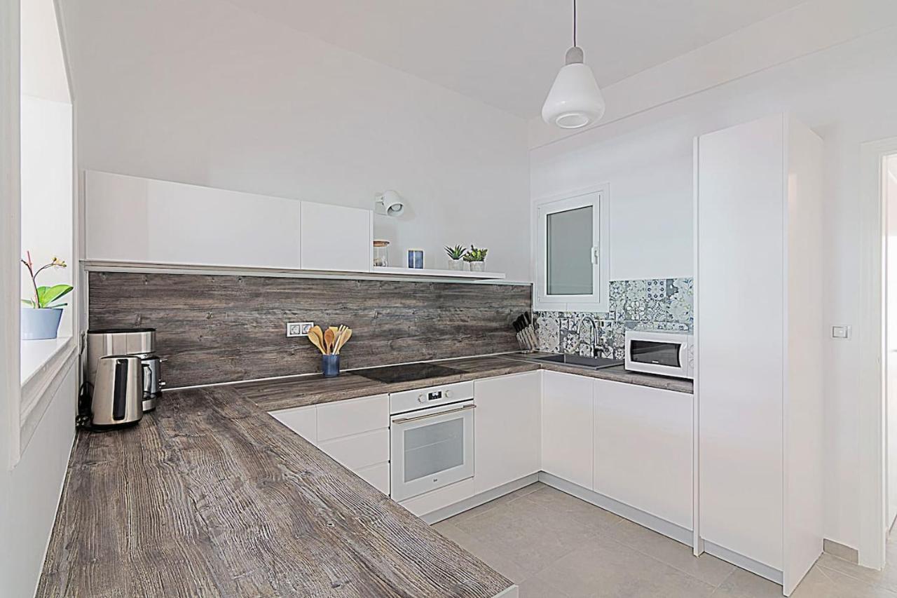 Spacious Two Bedroom Apartment In Central Location Atenas Exterior foto